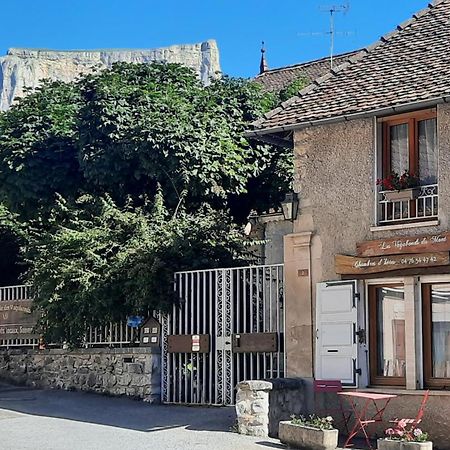 Le Gite Des Vagabonds Chichilianne Exteriör bild