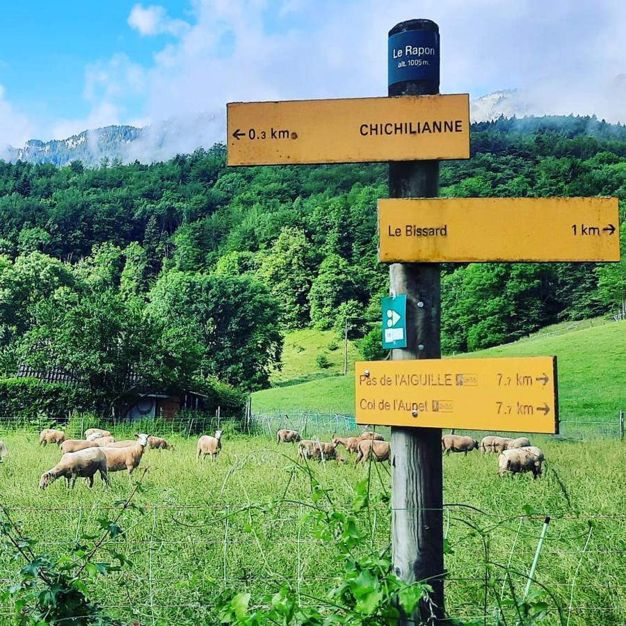 Le Gite Des Vagabonds Chichilianne Exteriör bild