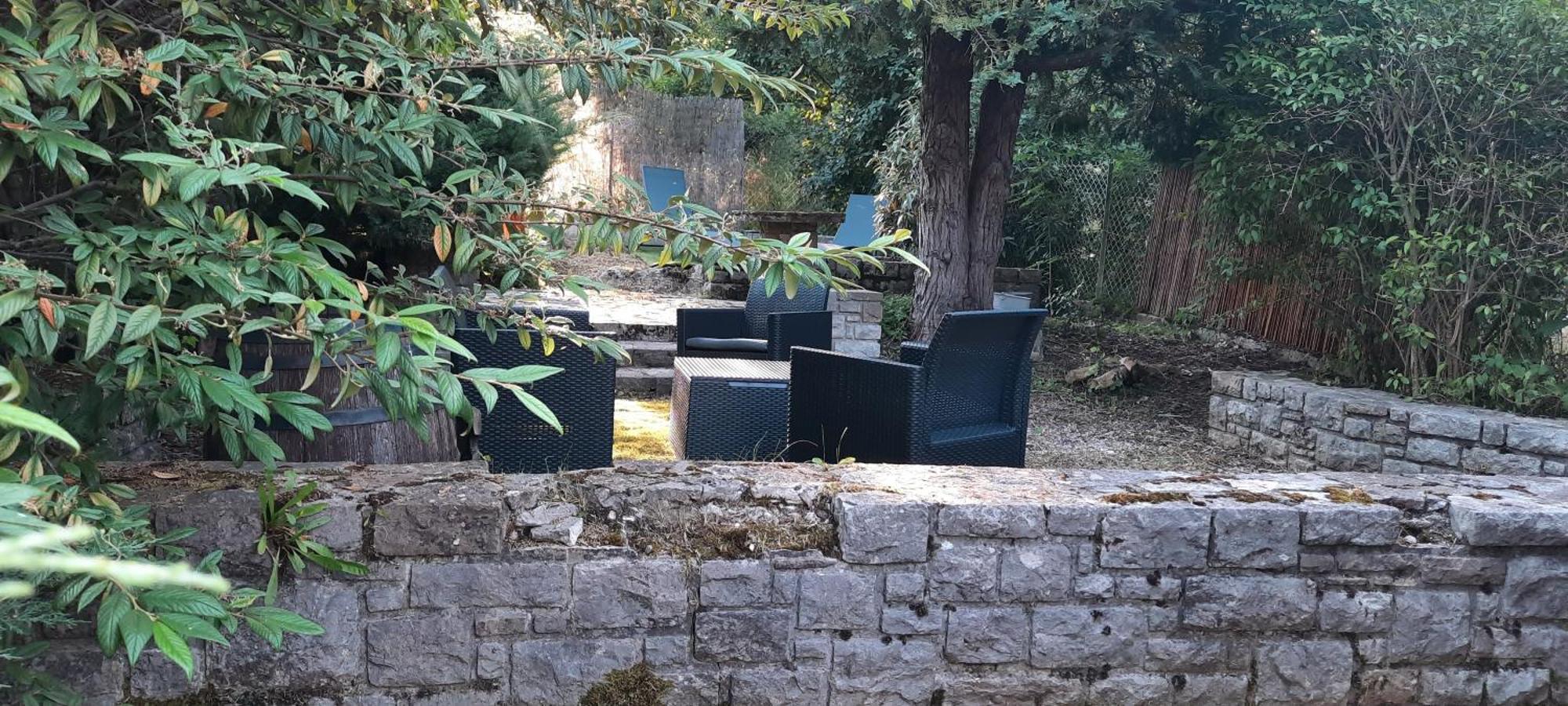 Le Gite Des Vagabonds Chichilianne Exteriör bild